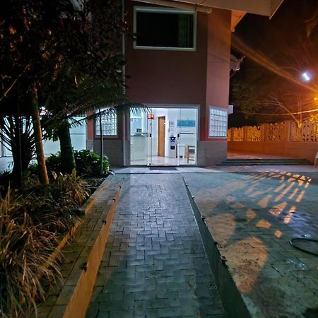 Suites Ubatuba Praia Da Lagoinha المظهر الخارجي الصورة