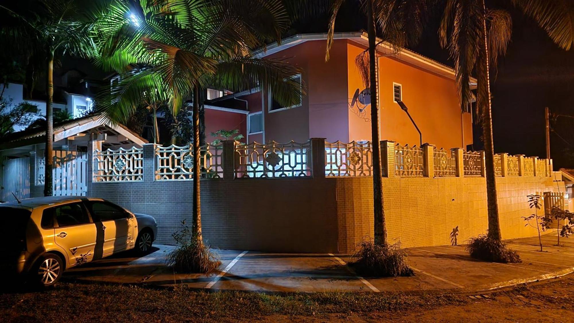 Suites Ubatuba Praia Da Lagoinha المظهر الخارجي الصورة